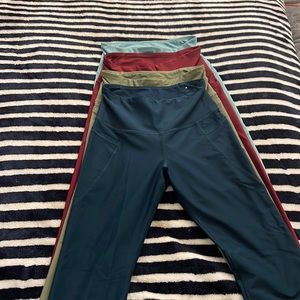 Bundle of Old Navy Leggings (Elevate Go-Dry)